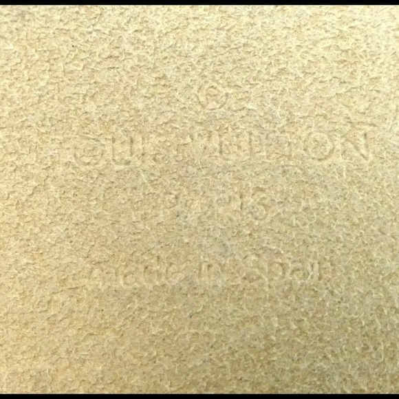 Louis Vuitton phone, credit card pouch case - Picture 6 of 6